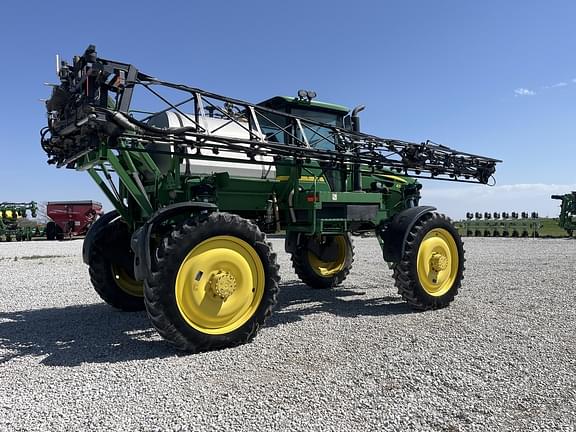 Image of John Deere 4730 equipment image 3