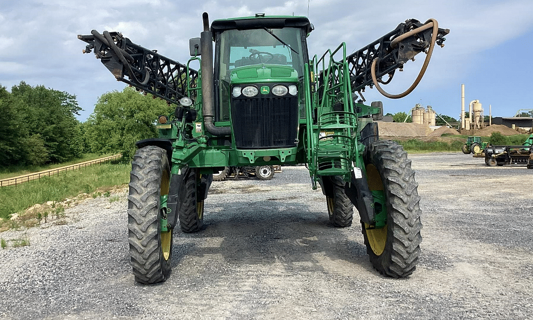 Image of John Deere 4730 Image 1