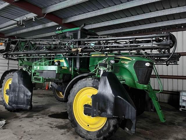 Image of John Deere 4730 equipment image 4
