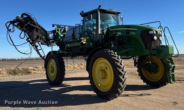 Image of John Deere 4730 equipment image 2