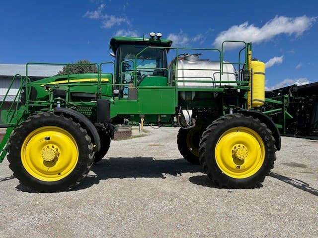 Image of John Deere 4730 equipment image 1