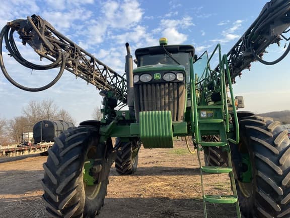 Image of John Deere 4830 equipment image 1