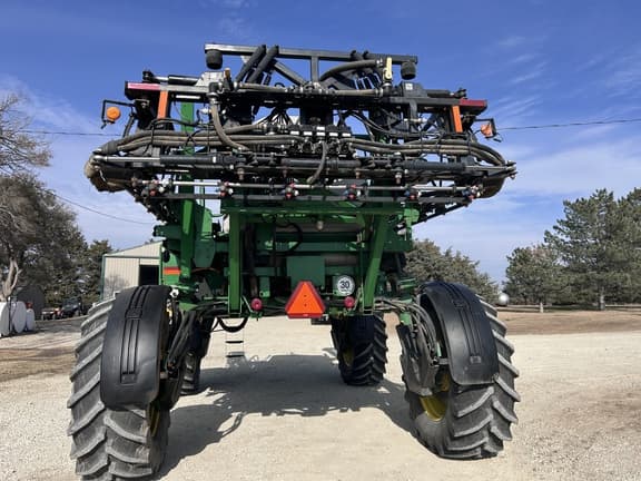 Image of John Deere 4830 equipment image 2