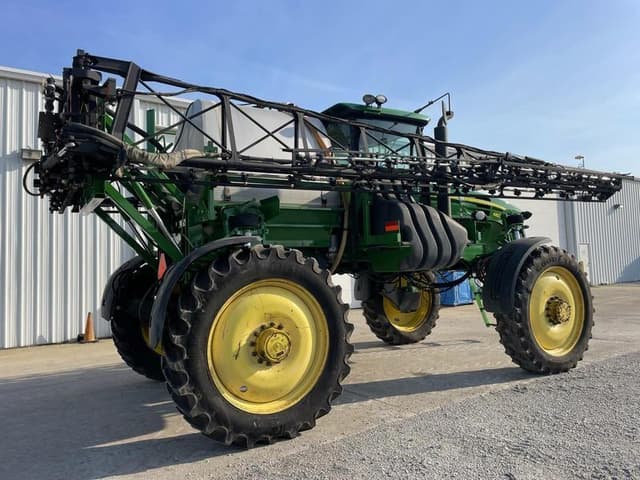 Image of John Deere 4830 equipment image 4