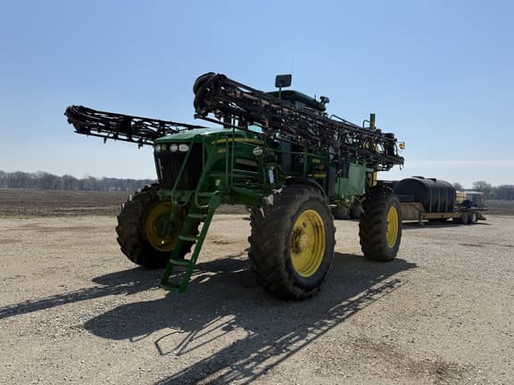 Image of John Deere 4830 equipment image 2