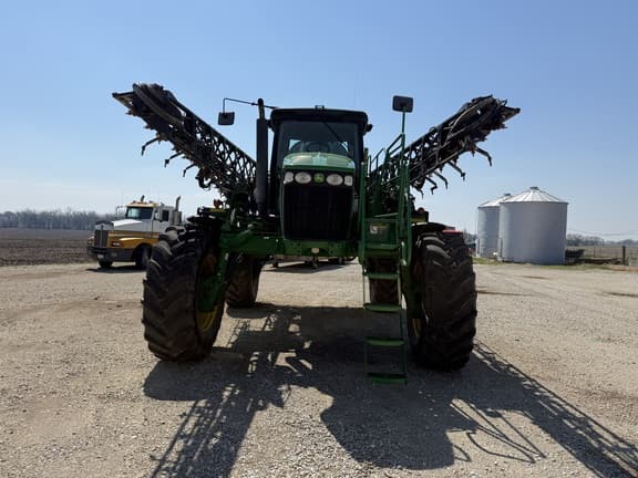 Image of John Deere 4830 equipment image 1