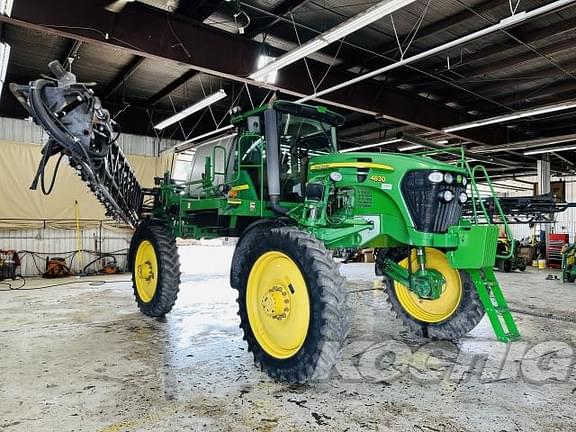 Image of John Deere 4830 equipment image 2