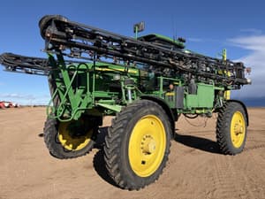 2009 John Deere 4830 Image