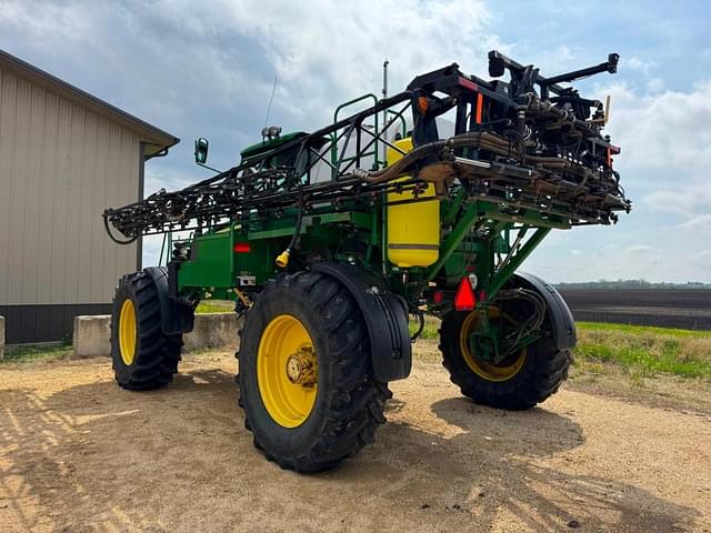 Image of John Deere 4830 equipment image 4