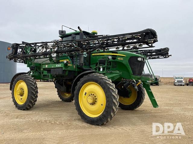 Image of John Deere 4830 equipment image 1