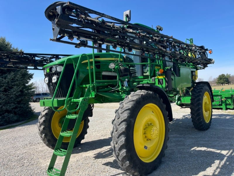 2009 John Deere 4830 Equipment Image0