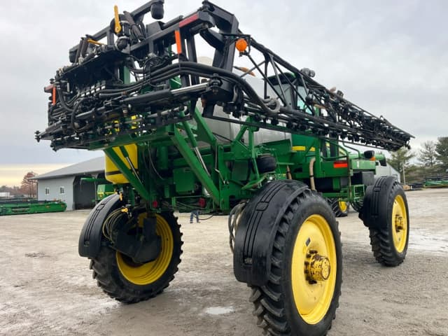 Image of John Deere 4830 equipment image 4