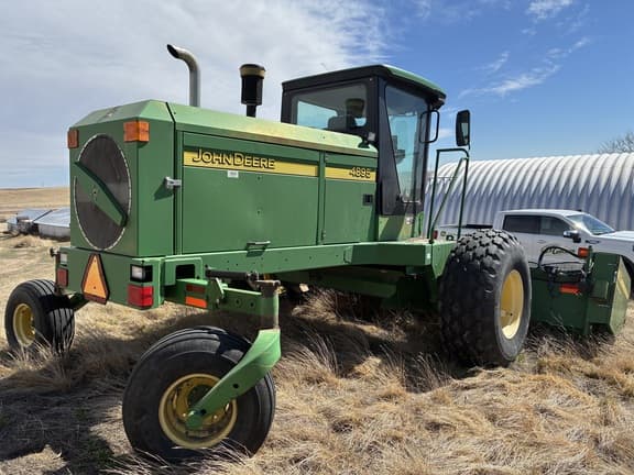 Image of John Deere 4895 equipment image 4