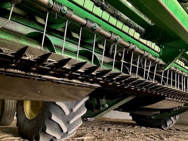 Image of John Deere 4895 equipment image 3