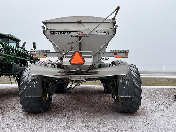 Image of John Deere 4930 equipment image 4