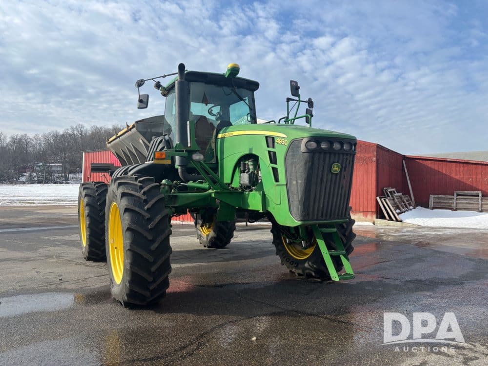 Image of John Deere 4930 Primary image