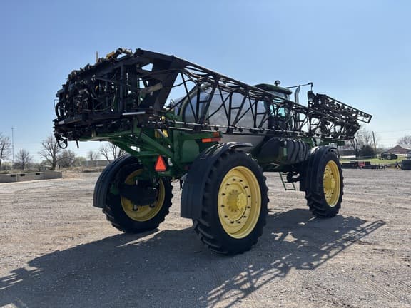 Image of John Deere 4930 equipment image 4