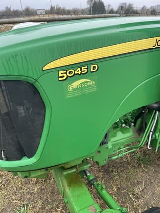 Image of John Deere 5045D equipment image 1