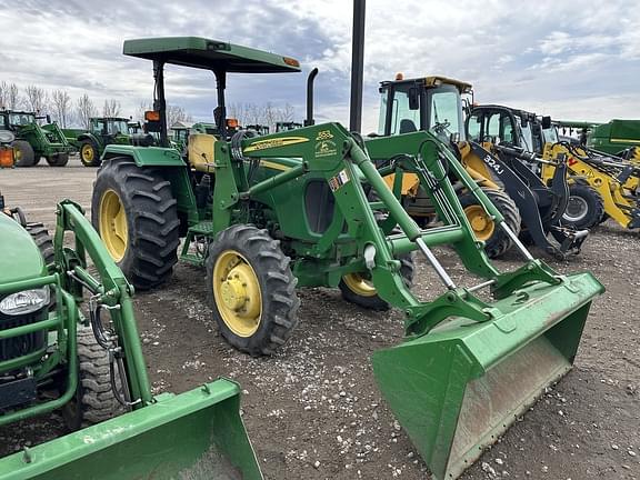 Image of John Deere 5065E equipment image 1