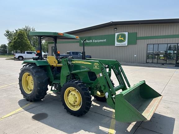 Image of John Deere 5065E equipment image 3