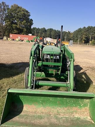 Image of John Deere 5065E equipment image 3