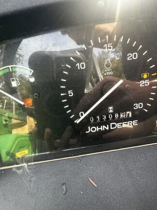 Image of John Deere 5075E equipment image 3