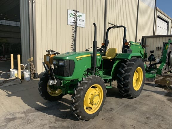 Main image John Deere 5075E