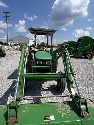 Image of John Deere 5075E equipment image 4
