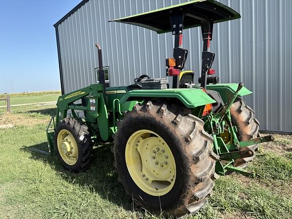 Image of John Deere 5075E equipment image 1