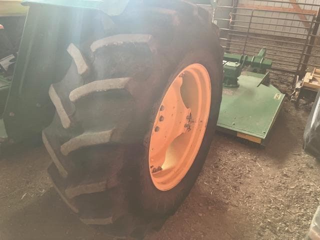 Image of John Deere 5075E equipment image 2