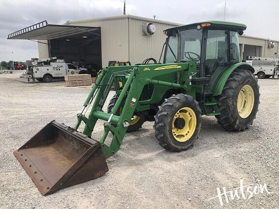 Image of John Deere 5083E equipment image 1