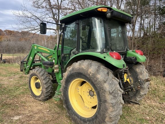 Image of John Deere 5083E equipment image 2