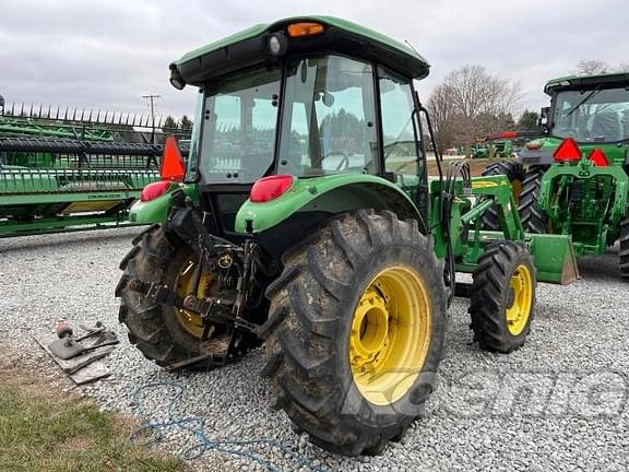 Image of John Deere 5083E equipment image 4