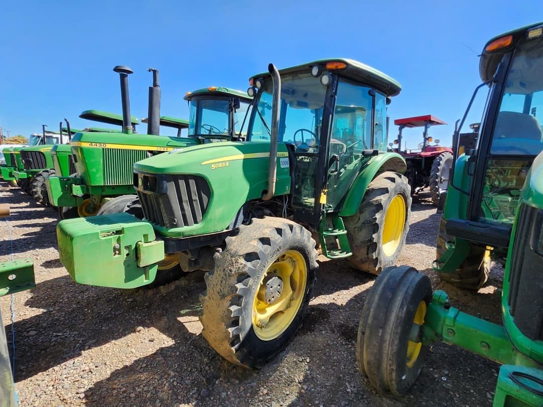 Image of John Deere 5083E Image 0