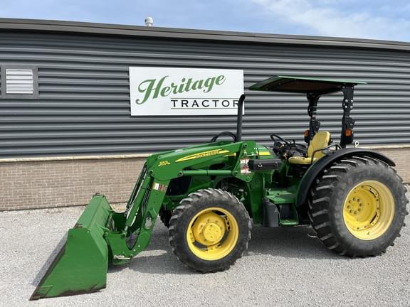 Image of John Deere 5085M equipment image 1