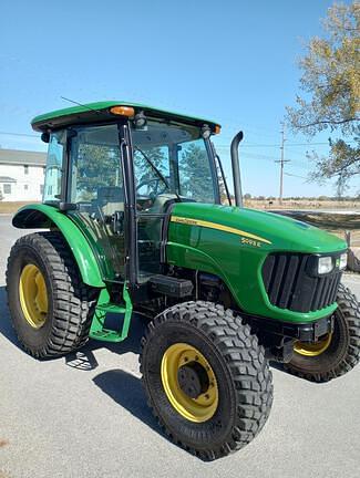 Image of John Deere 5093E equipment image 2