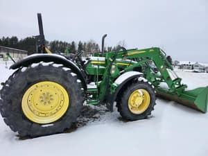 2009 John Deere 5095M Image
