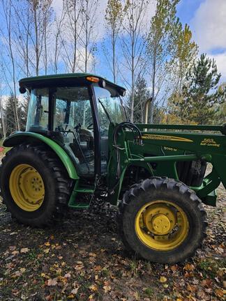 Image of John Deere 5095M equipment image 1