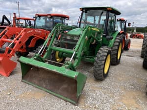 2009 John Deere 5105M Image