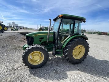 Main image John Deere 5105M