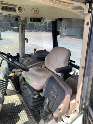 Image of John Deere 5105M equipment image 3