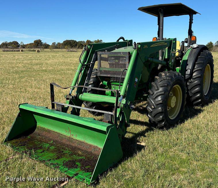 Image of John Deere 5105M Primary image