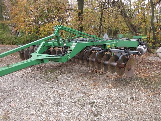 Image of John Deere 512 equipment image 1