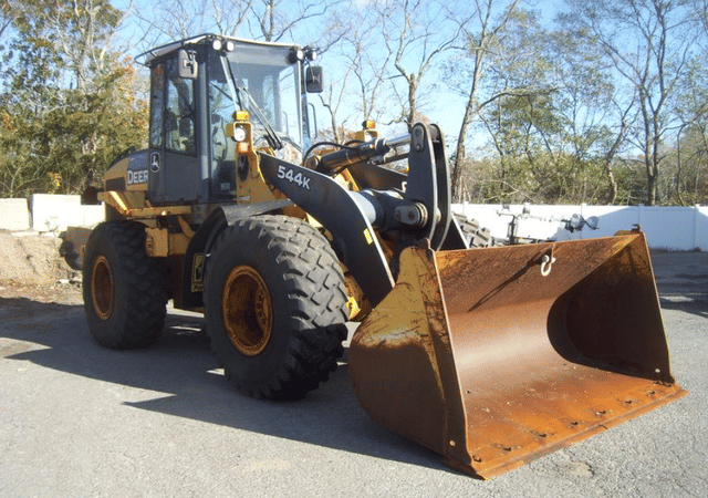 Image of John Deere 544K equipment image 1