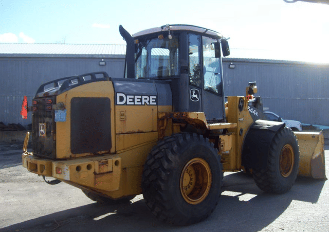 Image of John Deere 544K equipment image 2