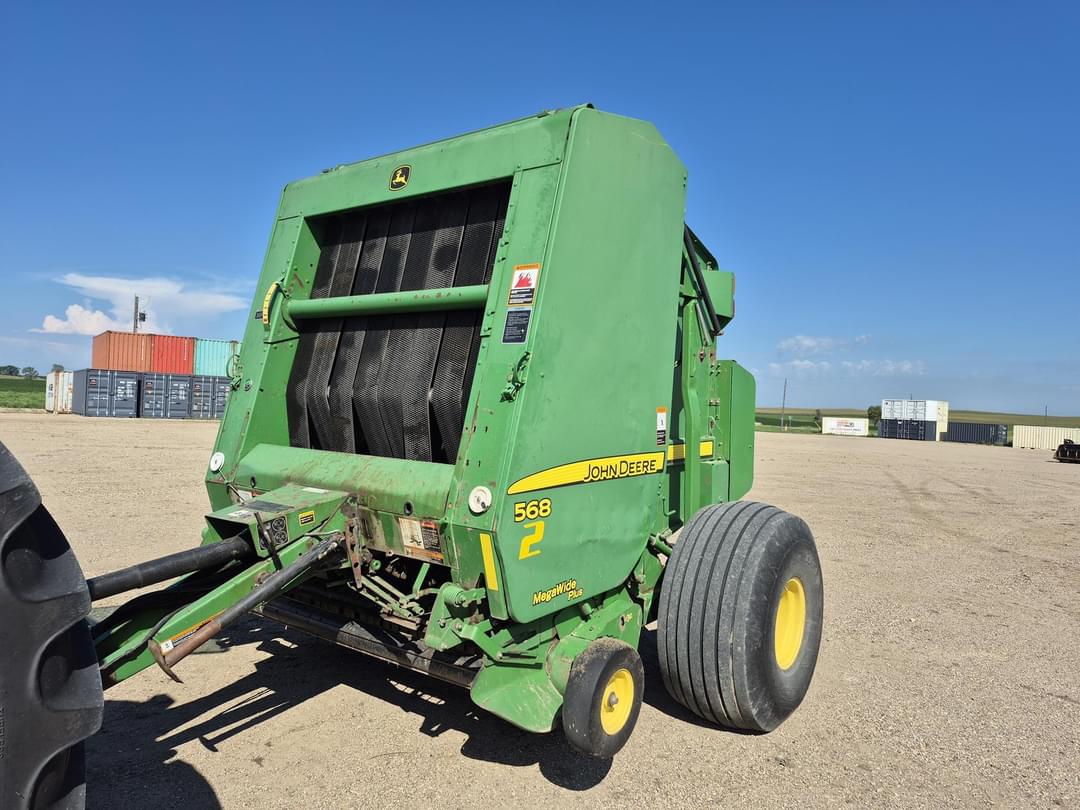 Image of John Deere 568 Primary image