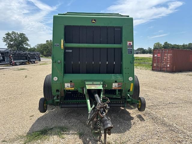 Image of John Deere 568 equipment image 2