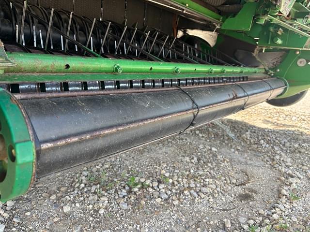 Image of John Deere 568 equipment image 3