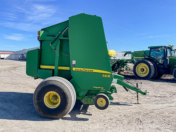 Image of John Deere 568 Mega Wide Plus equipment image 1