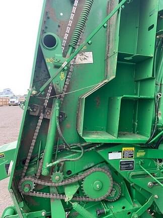Image of John Deere 568 equipment image 4